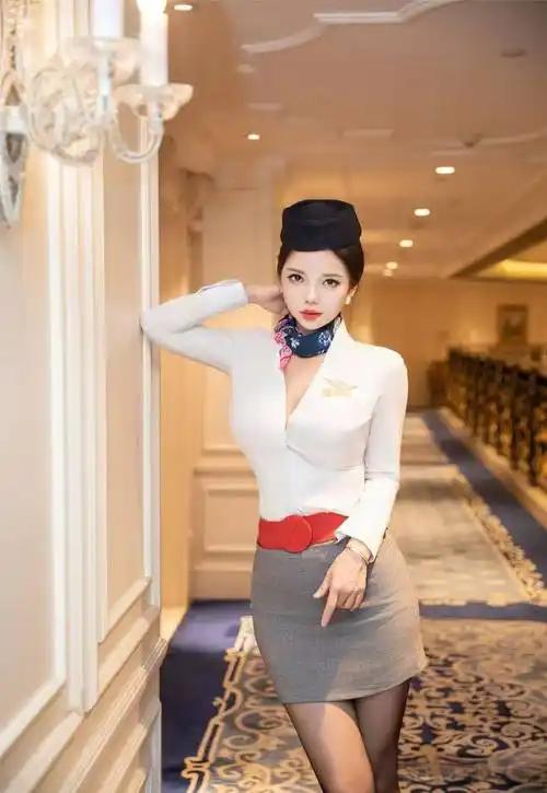 她成我小后妈
